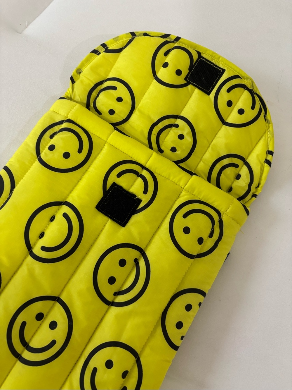 BAGGU Smiley Laptop Sleeve